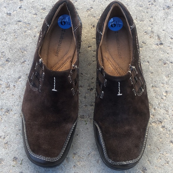 Naturalizer February Suede Dark Brown Loafers. Genuine leather upper! Size 6.5. - Picture 5 of 9